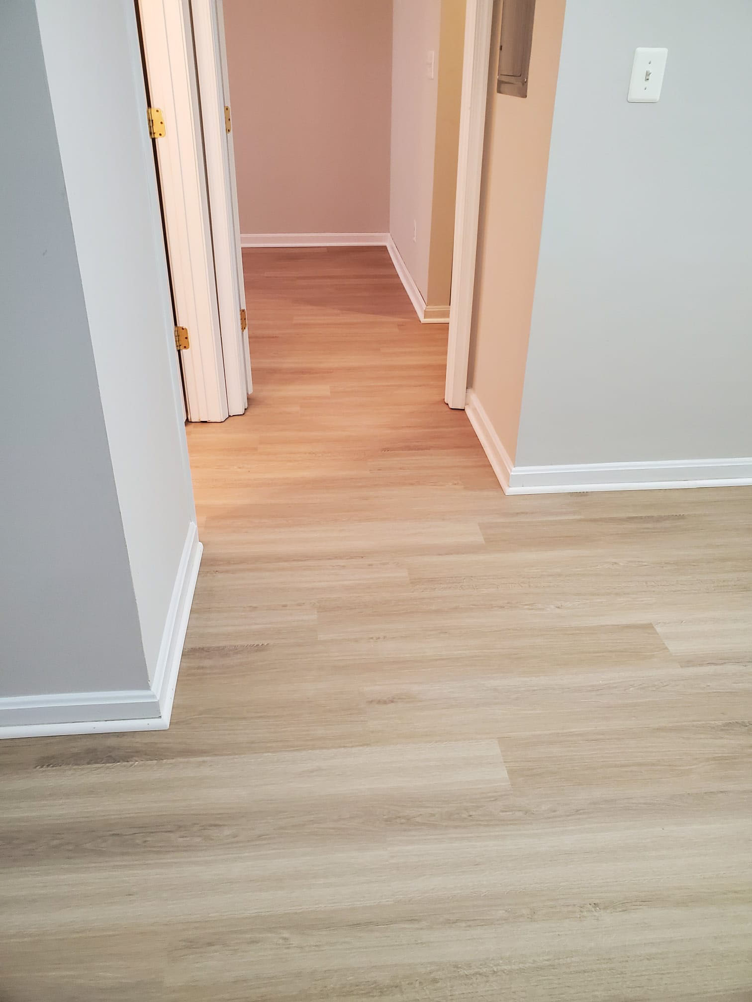 Hardwood flooring and interior remodeling project by AMAYA FLOORING LLC